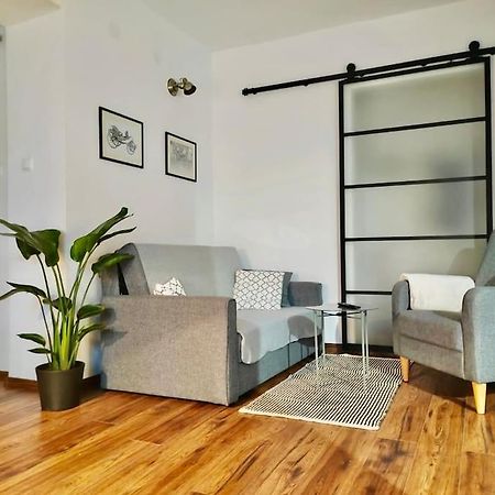 Loft W Starej Wozowni Apartamento Krynica Zdroj Exterior foto