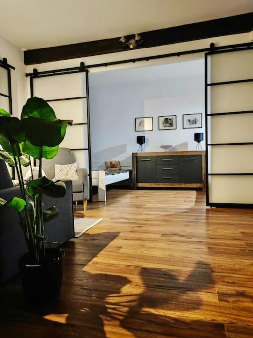 Loft W Starej Wozowni Apartamento Krynica Zdroj Exterior foto